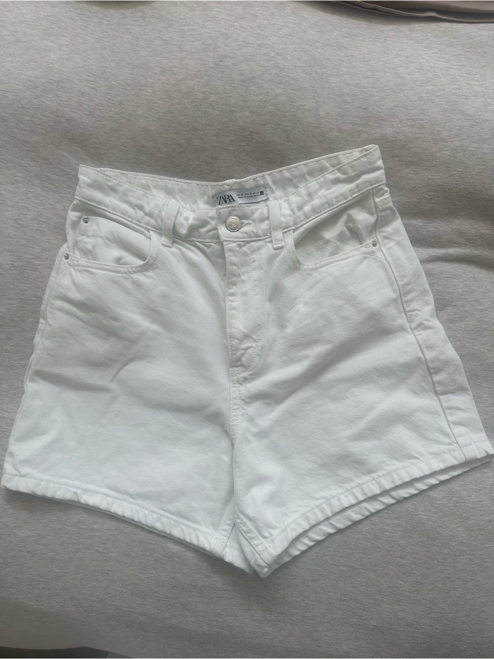 Zara White High-Waist Denim Shorts